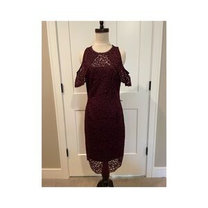 Elegant White House Black Market Cold Shoulder Burgundy Lace Dress